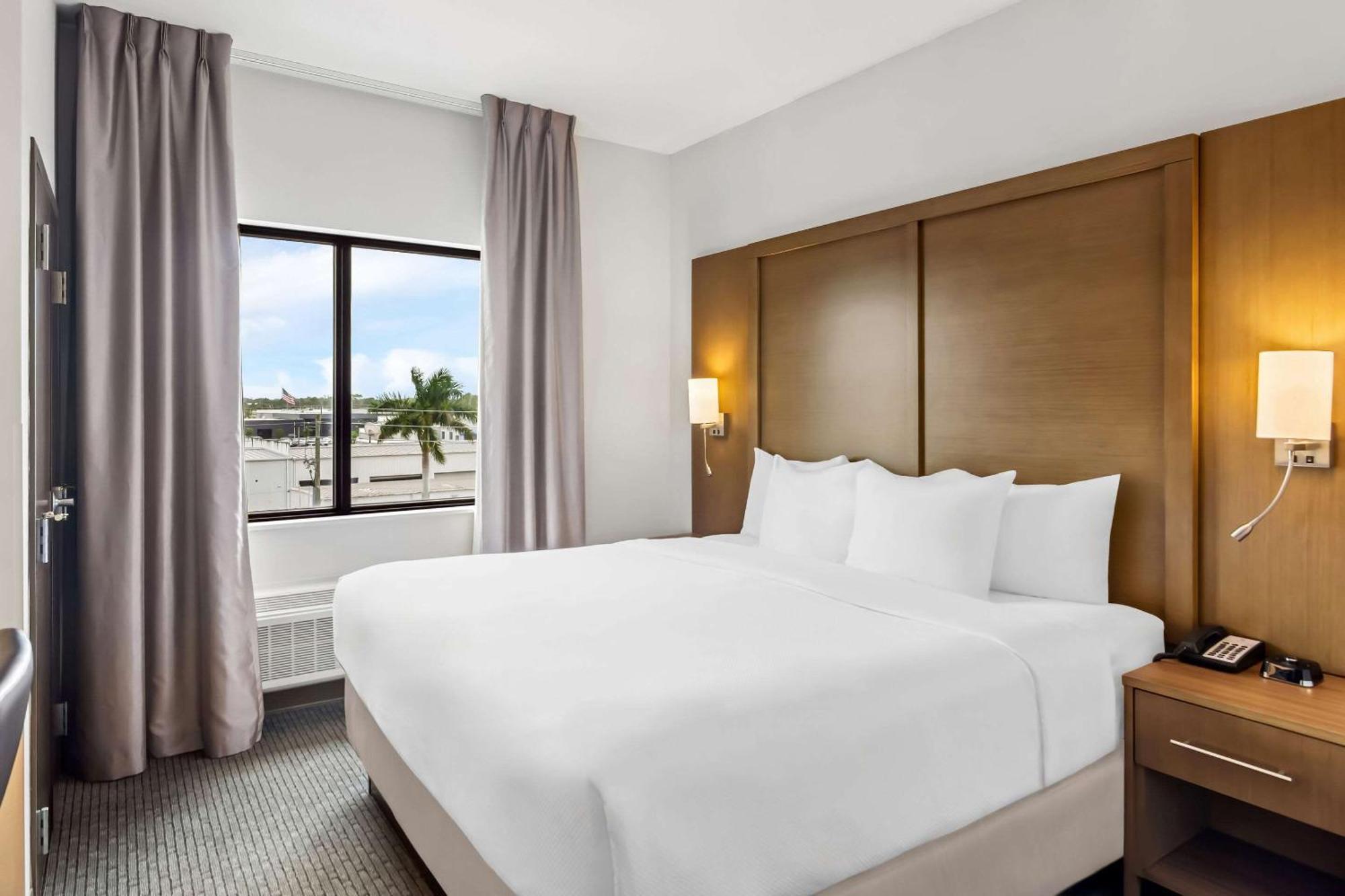 Comfort Suites Stuart-Hutchinson Island Kültér fotó
